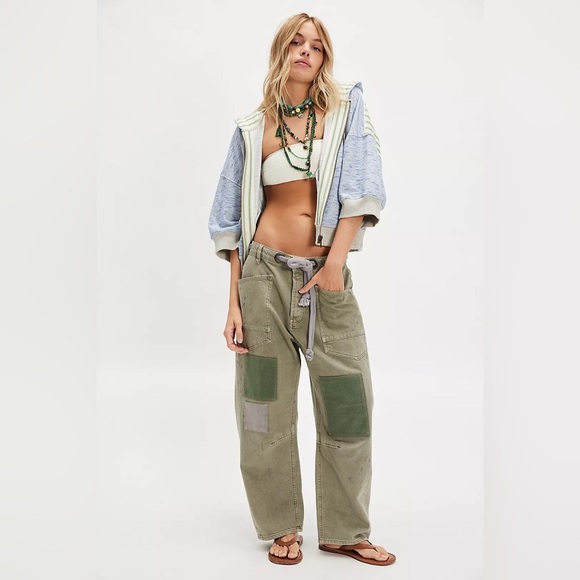 NWOT FREE PEOPLE WE THE FREE Moxie Pull-On Barrel Jeans | Army MSRP $148 - Picture 6 of 13